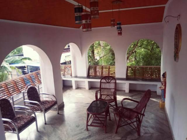 Hosteller'S วาร์คาลา ภายนอก รูปภาพ